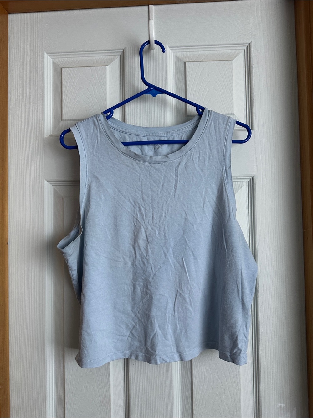 Old navy blue crop tank